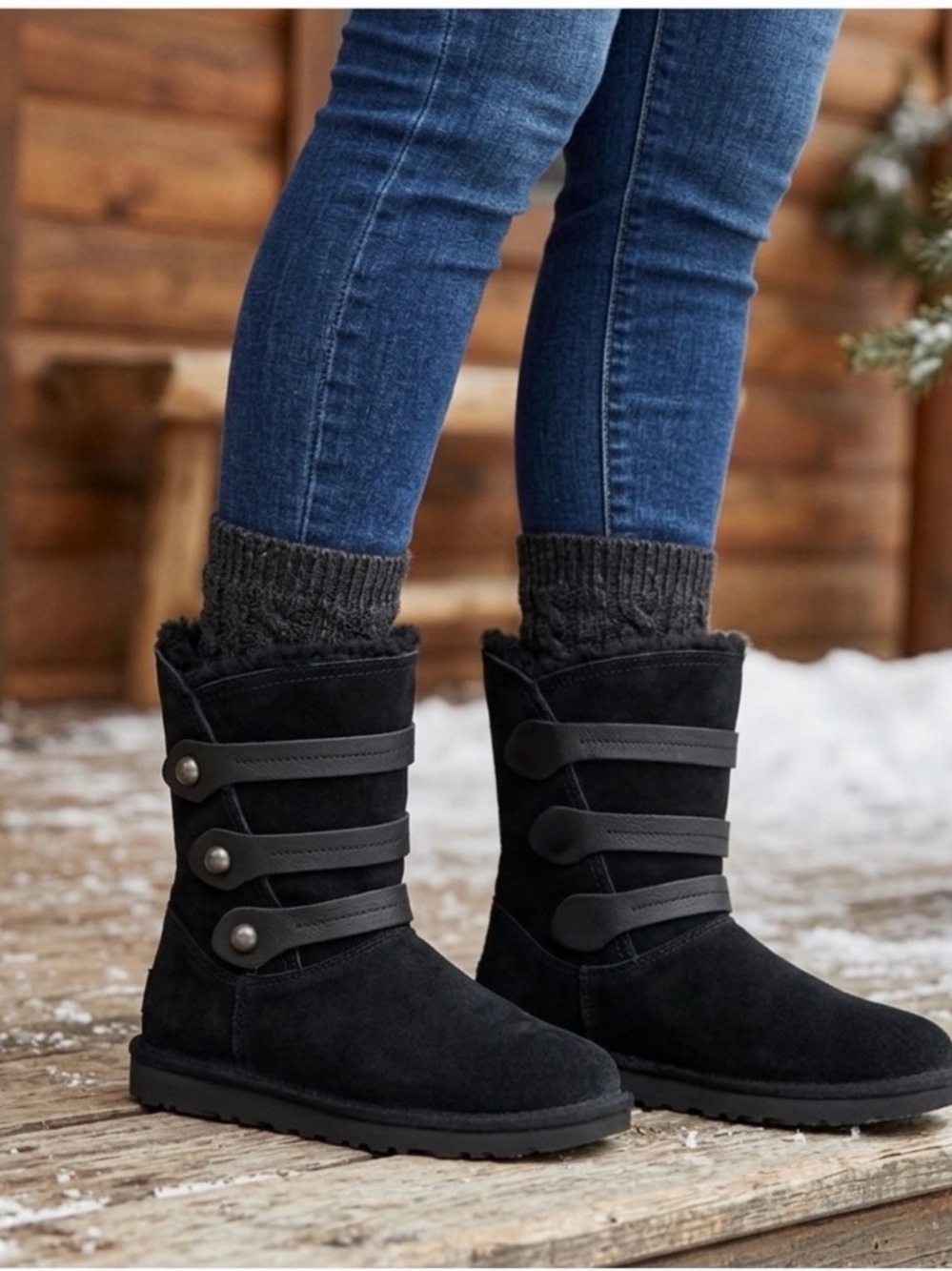 Bearpaw Black Women's Suede Winter Boots